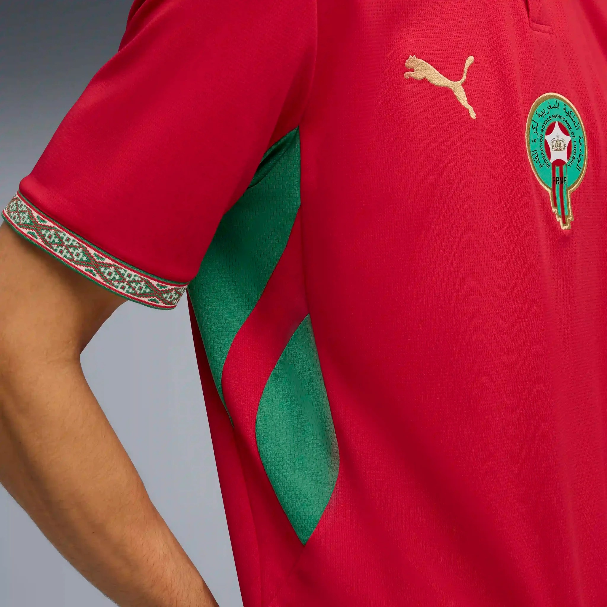 Maillot Maroc rouge, détail face avant